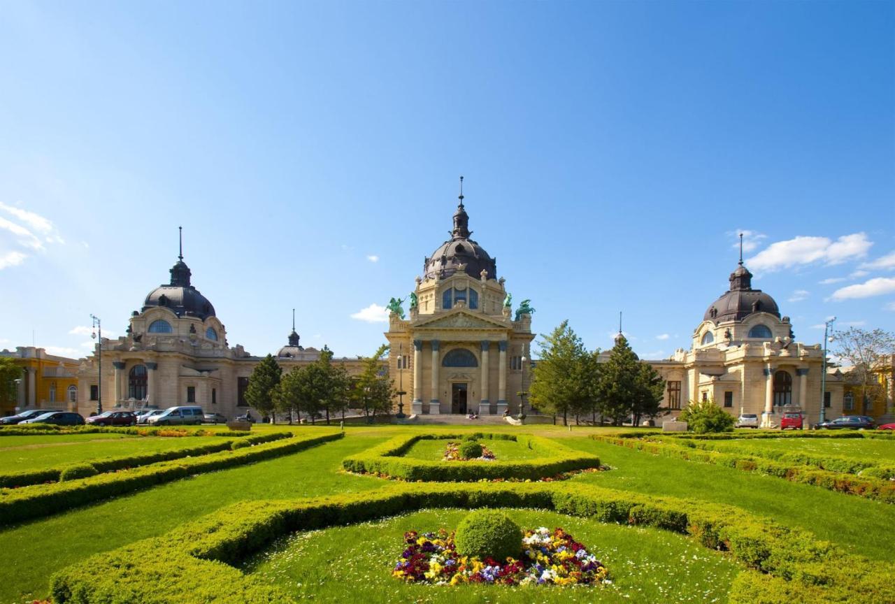 Paskal-Lux Apartments With Free Parking And Ac Budapest Bagian luar foto