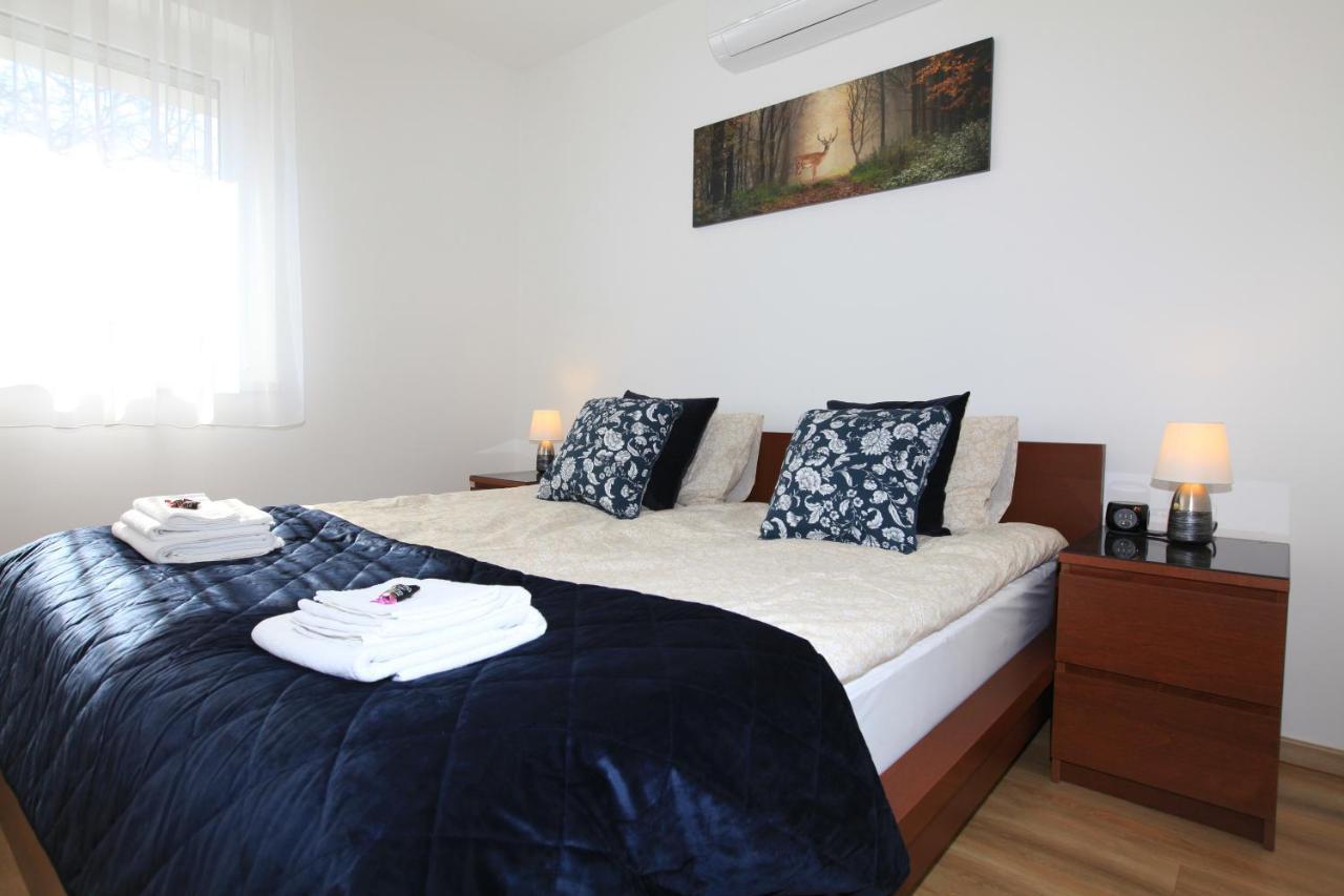 Paskal-Lux Apartments With Free Parking And Ac Budapest Bagian luar foto
