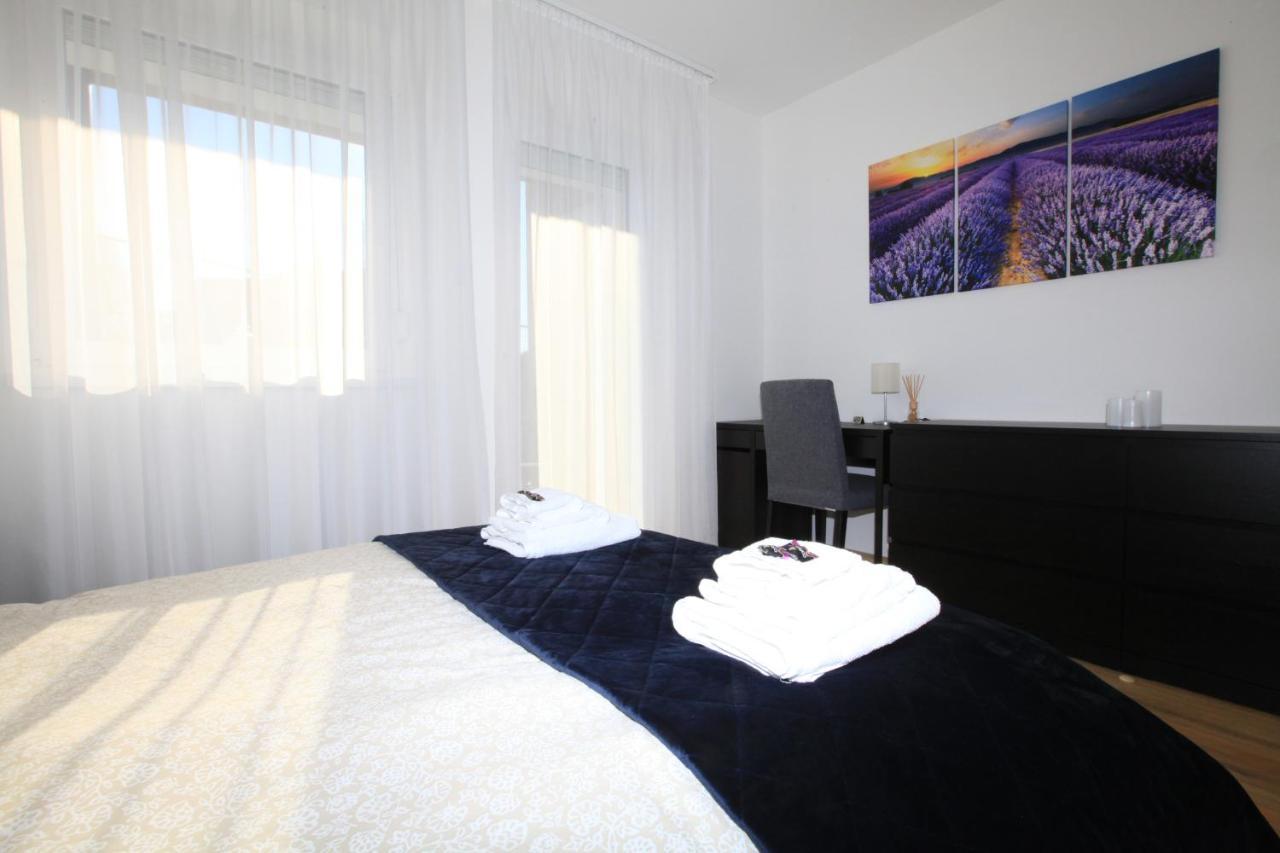 Paskal-Lux Apartments With Free Parking And Ac Budapest Bagian luar foto