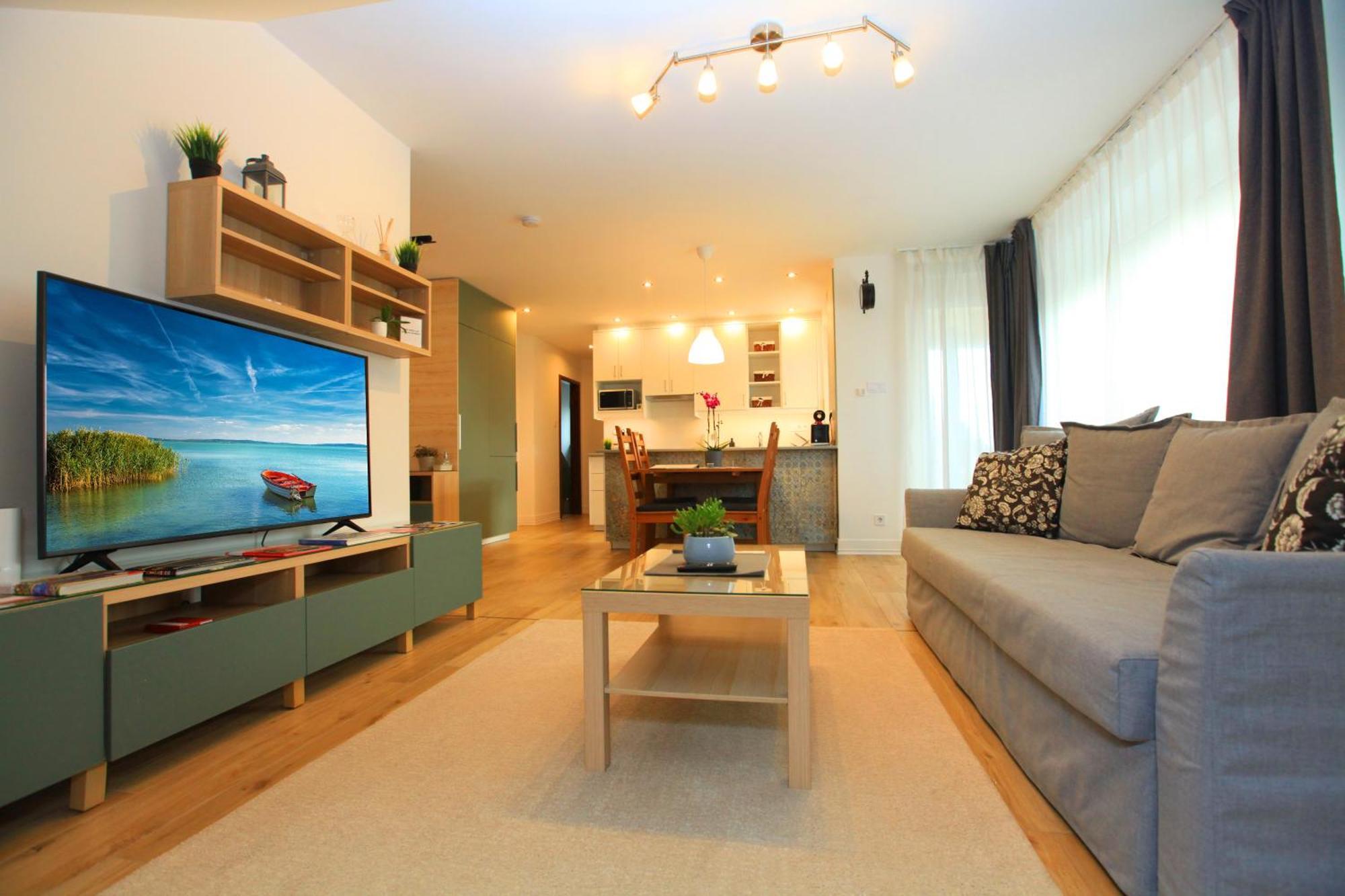 Paskal-Lux Apartments With Free Parking And Ac Budapest Bagian luar foto