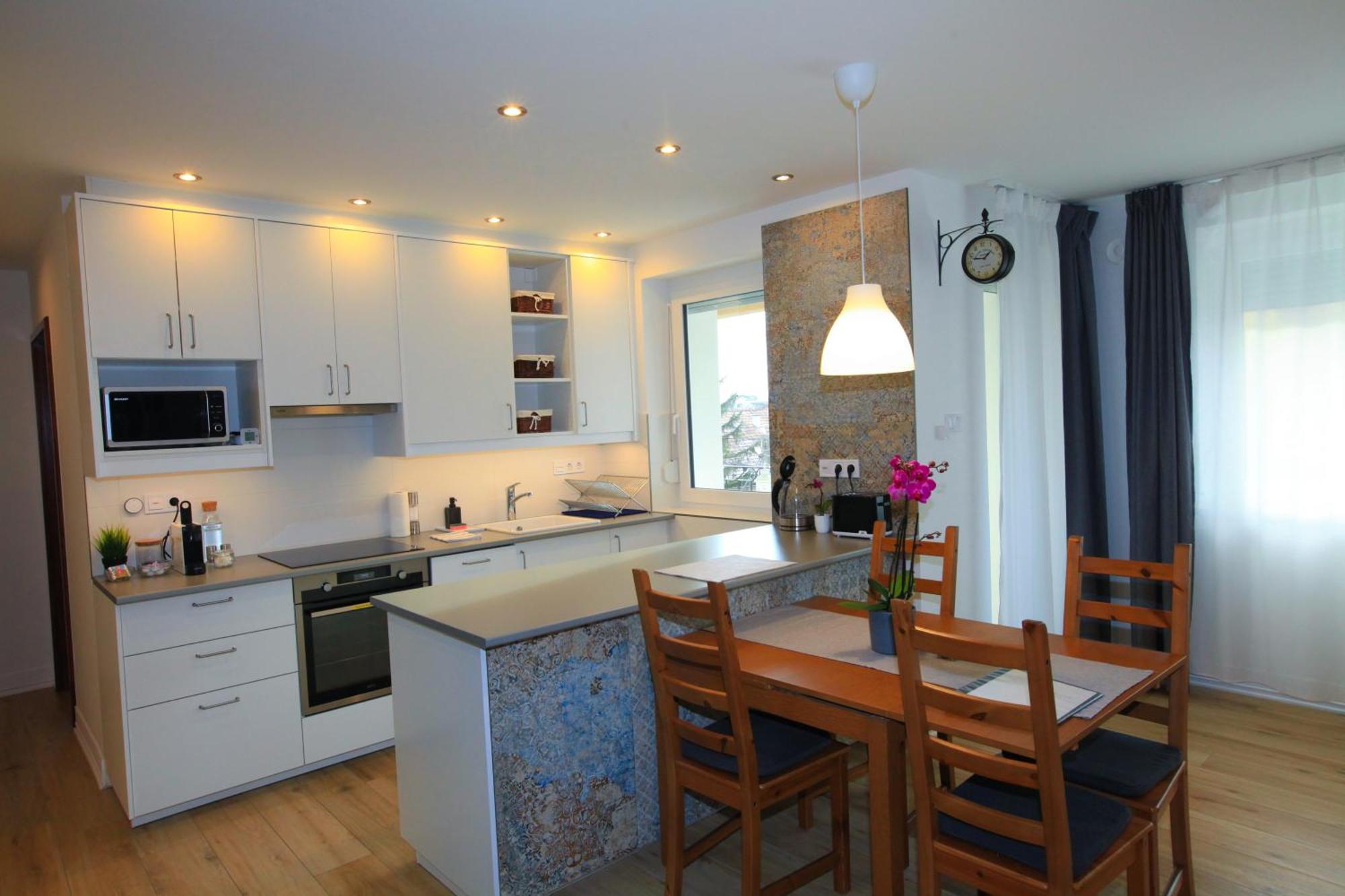 Paskal-Lux Apartments With Free Parking And Ac Budapest Bagian luar foto